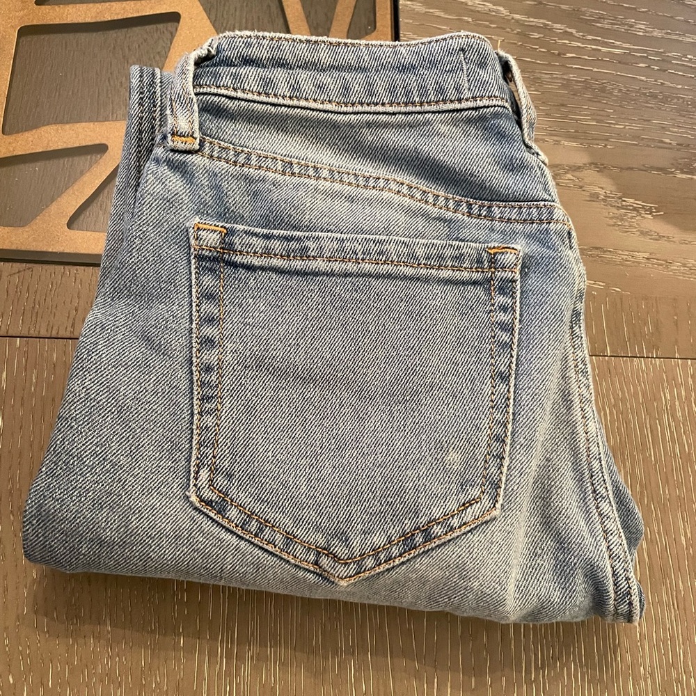Hollister mom jeans